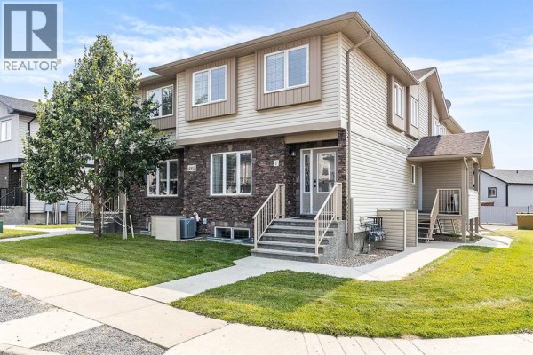 Living room - 1, 4952 Southlands Drive Se, Medicine Hat, AB T1B0E9 Photo 2