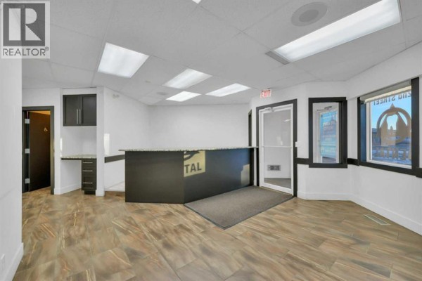 1, 5116 52 Street, Red Deer, AB, photo 3