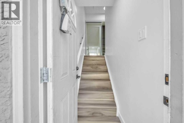Furnace - 1, 8112 36 Avenue Nw, Calgary, AB T3B3P3 Photo 4