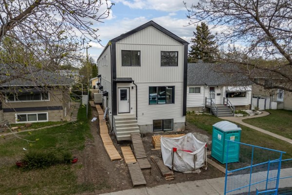 1,2,3 - 12411 81 Street Nw, Edmonton, AB T5B2T6 Photo 2