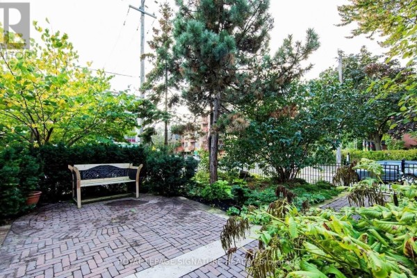 1 - 1 Maynard Avenue, Toronto, ON, photo 2