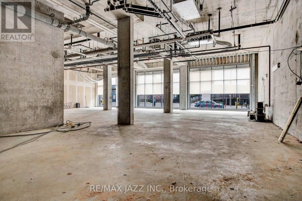 1 - 100 Bond Street E, Oshawa, ON, photo 2