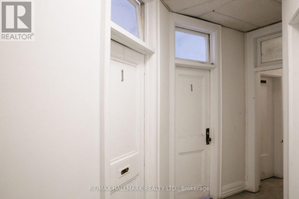1 - 1041 Avenue Road, Toronto, ON M5N2C4 Photo 5