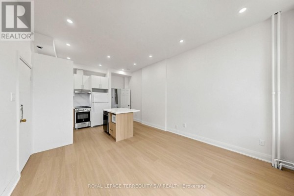 1 - 115 Madison Avenue, Toronto, ON M5R2S3 Photo 5