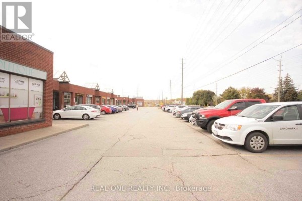 1 - 120 Mulock Drive, Newmarket, ON, photo 3