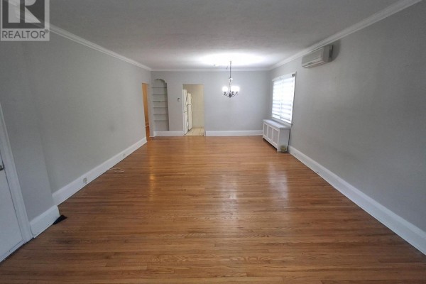 Dining room - 1 - 1220 Avenue Road, Toronto, ON M5N2G4 Photo 2