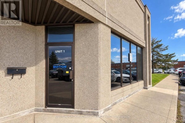 #1 - 130 Lepage Court, Toronto, ON M3J3J1 Photo 2