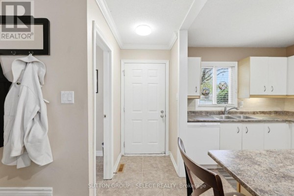 Primary Bedroom - 1 - 151 Bonaventure Drive, London East, ON N5V4M1 Photo 4