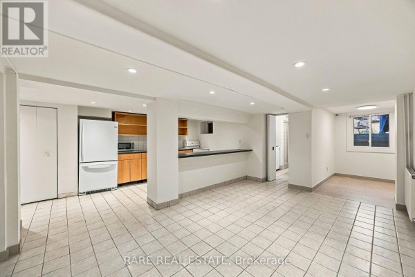 1 - 152 Sunnyside Avenue, Toronto, ON M6R2P2 Photo 3