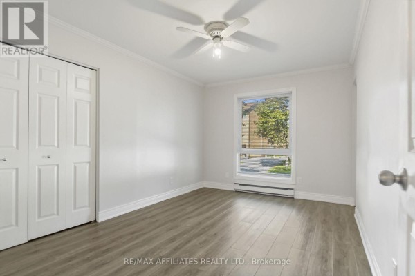 Dining room - 1 - 160 Bruyere Street, Ottawa, ON K1N5E1 Photo 4