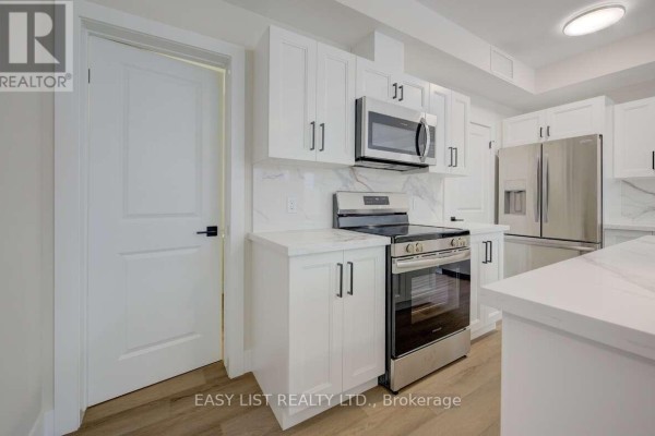 1 - 17 Peter Street, Kitchener, ON N2G3J5 Photo 3