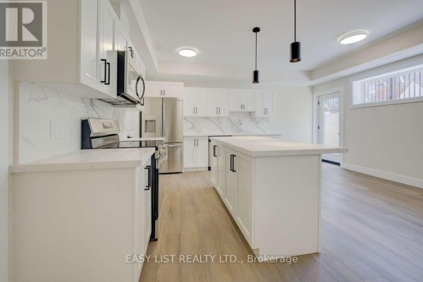 1 - 17 Peter Street, Kitchener, ON N2G3J5 Photo 4