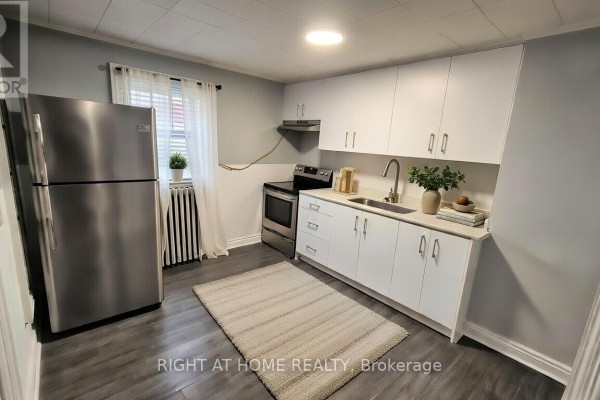 1 - 178 Adelaide Avenue E, Oshawa, ON, photo 3