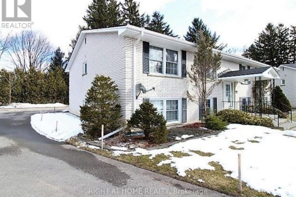 1 - 19 Johnson Place, St  Thomas, ON, photo 2