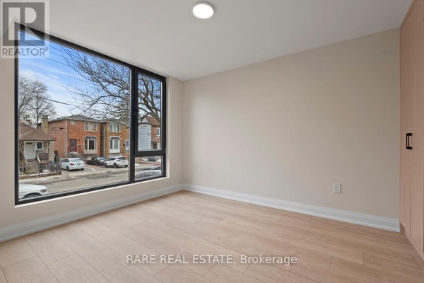1 - 191 Gledhill Avenue, Toronto, ON M4C5K9 Photo 3