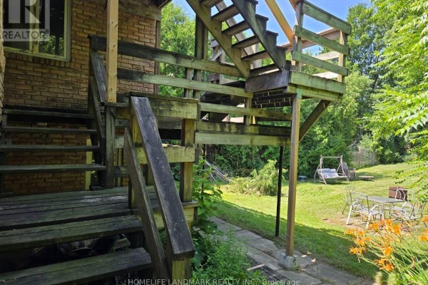 1 - 22 Centre Street, Aurora, ON, photo 3