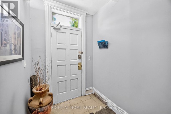 1 - 24 Locke Street S, Hamilton, ON L8P3Z8 Photo 5