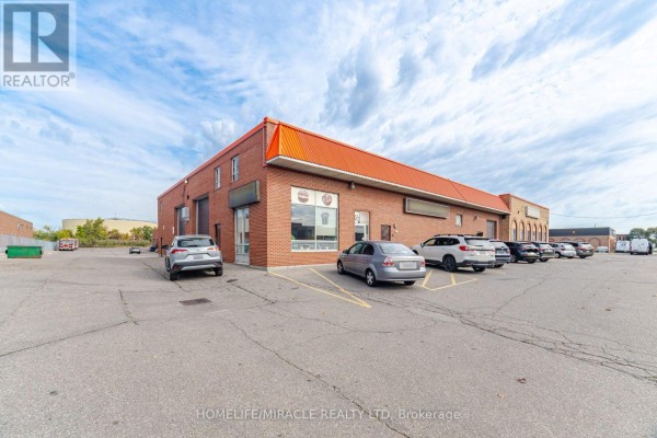 1 - 240 Clarence Street, Brampton, ON L6W1T4 Photo 2