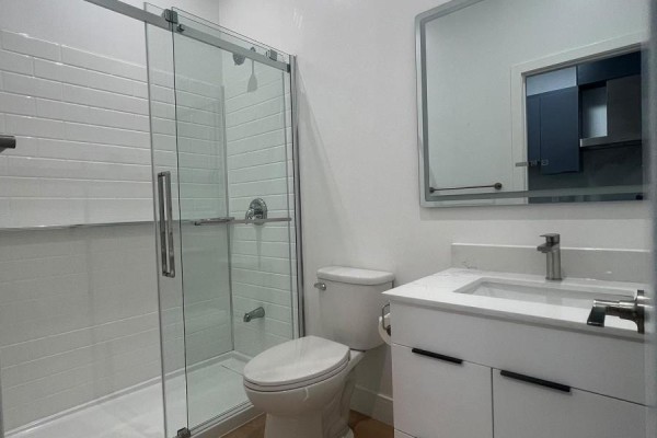 1 - 264-268 Ottawa Street N, Hamilton, ON L8H3Z9 Photo 5
