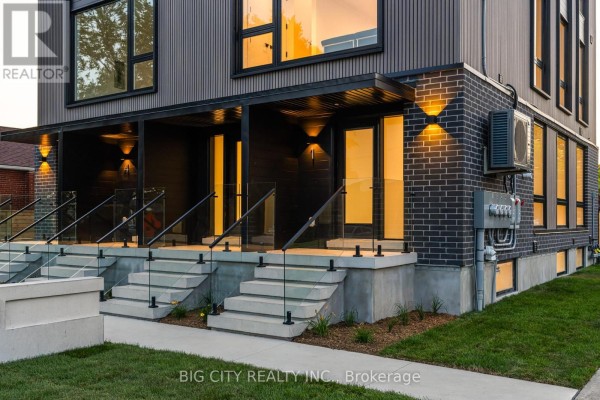 1 - 276 Lanor Avenue, Toronto, ON, photo 2