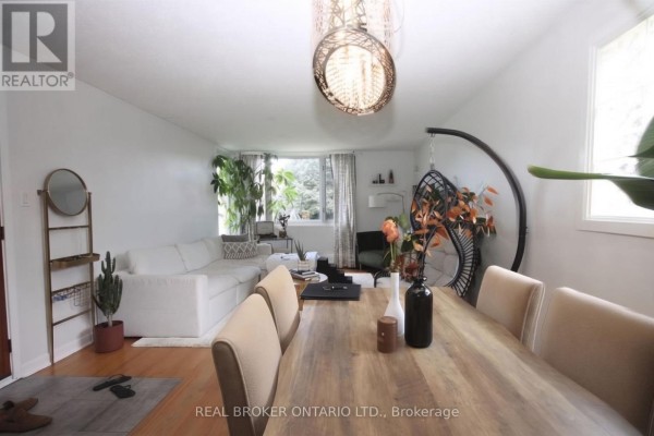 1 - 28 Leeming Drive, Ottawa, ON K2H5P7 Photo 4