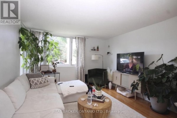 1 - 28 Leeming Drive, Ottawa, ON K2H5P7 Photo 5