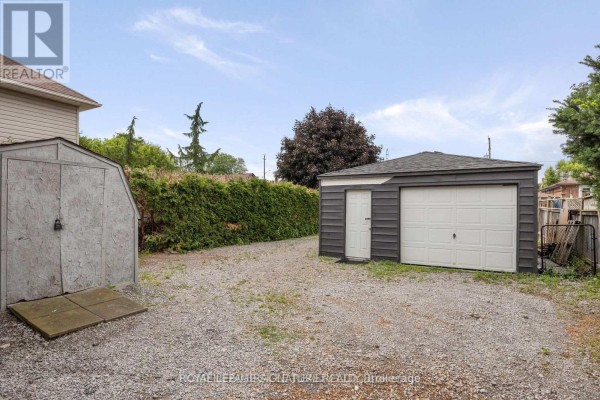 1 - 310 Muriel Avenue, Oshawa, ON L1J2W9 Photo 3