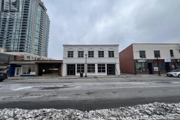 1 - 32 Queen Street W, Brampton, ON, photo 2