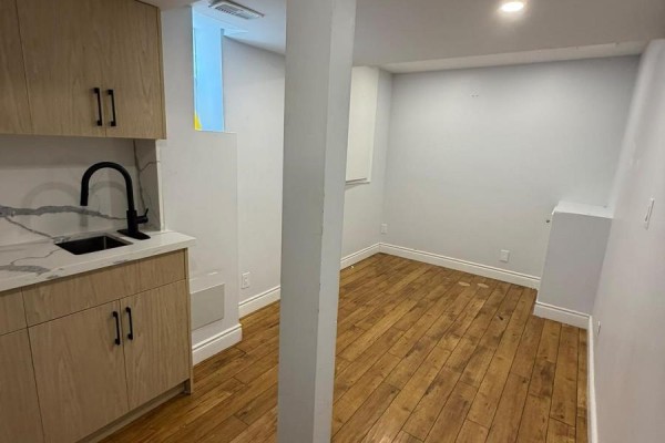 1 - 33 Andretti Crescent, Brampton, ON L6X5G6 Photo 3