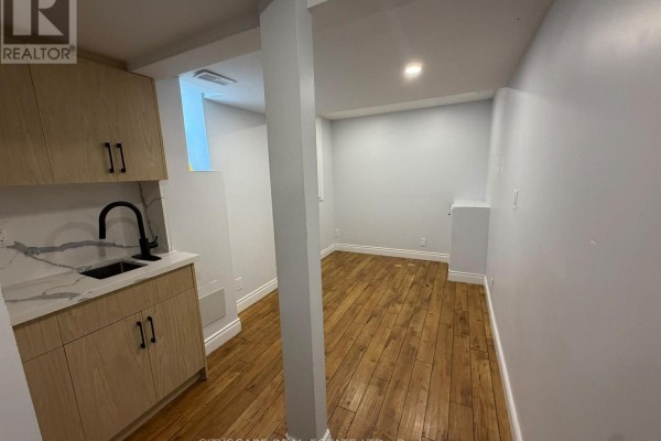 1 - 33 Andretti Crescent, Brampton, ON L6X5G6 Photo 4