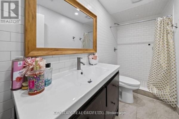 1 - 33 Andretti Crescent, Brampton, ON L6X5G6 Photo 5