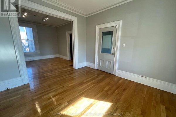 1 - 342 Rubidge Street, Peterborough, ON, photo 2