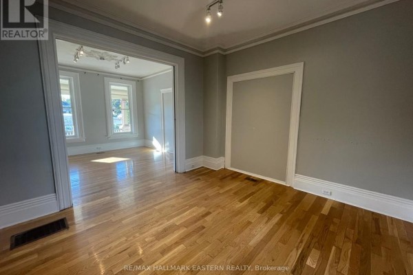 1 - 342 Rubidge Street, Peterborough, ON, photo 3