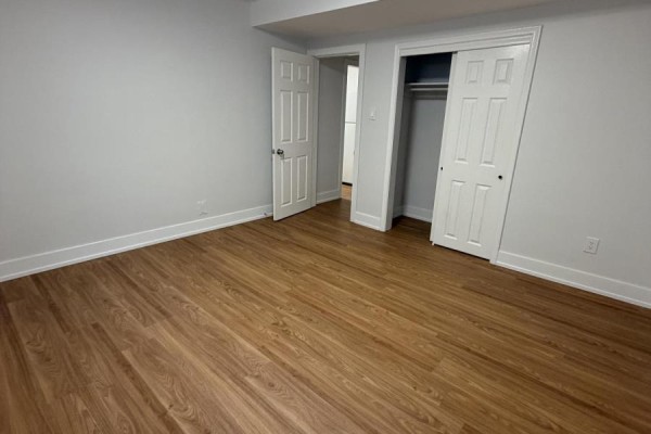 1 - 3877 Bathurst Street, Toronto, ON M3H3N4 Photo 3
