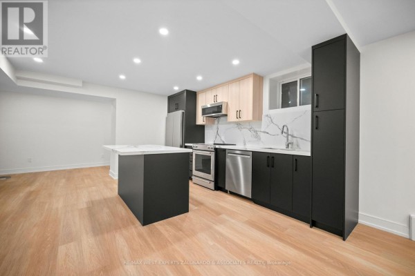 1 - 412 Glenholme Avenue, Toronto, ON M6E3E7 Photo 5
