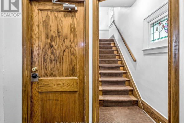 1 - 43 Highview Crescent, Toronto, ON M6H2Y3 Photo 4