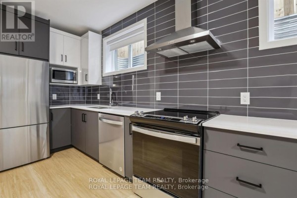 1 - 47 Grosvenor Avenue, Ottawa, ON, photo 2