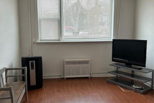Bedroom - 1 - 53 Kirknewton Road, Toronto, ON M6E3X9 Photo 3
