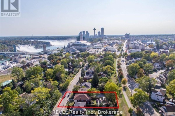 1 - 5459 Ontario Avenue, Niagara Falls, ON L2E3S4 Photo 2