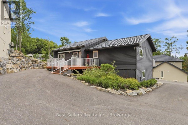 1 - 56 Florence Street W, Huntsville, ON, photo 3