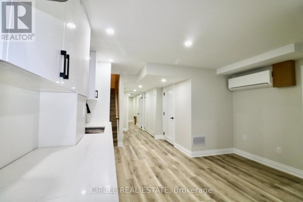 Bathroom - 1 - 59 Phoenix Boulevard, Barrie, ON L9J0C3 Photo 4