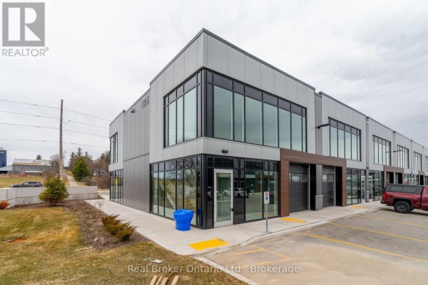 1 - 595 Hanlon Creek Boulevard, Guelph, ON, photo 3