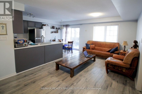 1 - 642 Shoreline Drive, Mississauga, ON L5B0B8 Photo 2