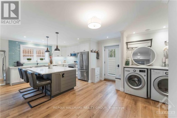 Living room - 1 - 6971 Notre Dame Street, Ottawa, ON K1C1H8 Photo 5