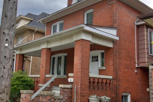 Foyer - 1 - 70 Spadina Avenue, Hamilton, ON L8M2X1 Photo 2