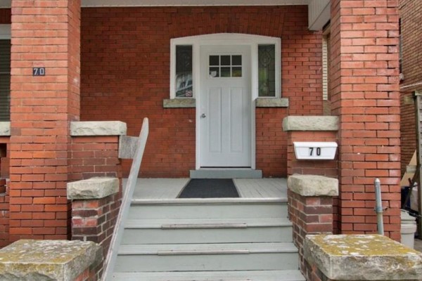 Living room - 1 - 70 Spadina Avenue, Hamilton, ON L8M2X1 Photo 5