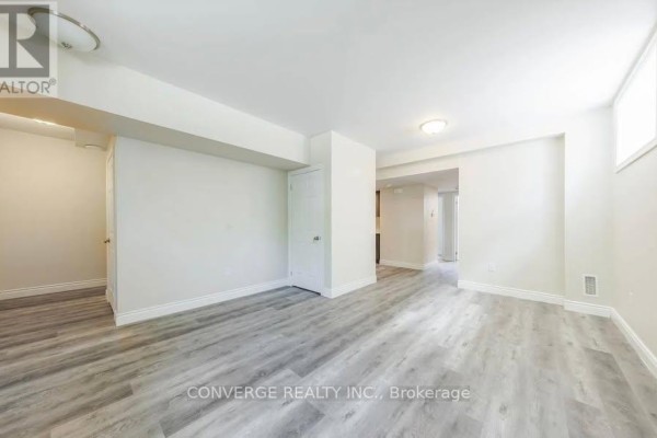 1 - 75 Hogarth Street, Oshawa, ON L1H1Y5 Photo 3