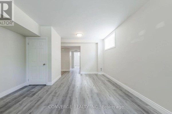 1 - 75 Hogarth Street, Oshawa, ON L1H1Y5 Photo 4