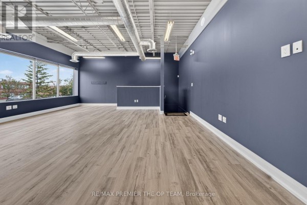 1 & 1a Upper - 2900 Langstaff Road, Vaughan, ON L4K4R9 Photo 4