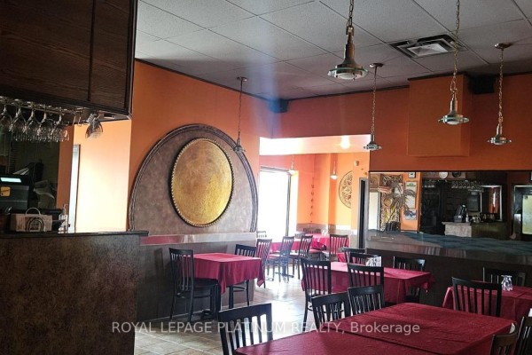 1 & 2 - 713 Krosno Boulevard, Pickering, ON, photo 2